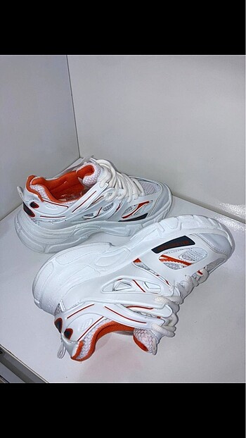 Balenciaga BALANCİAGA