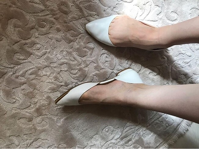 37 Beden beyaz Renk Nine West beyaz babet