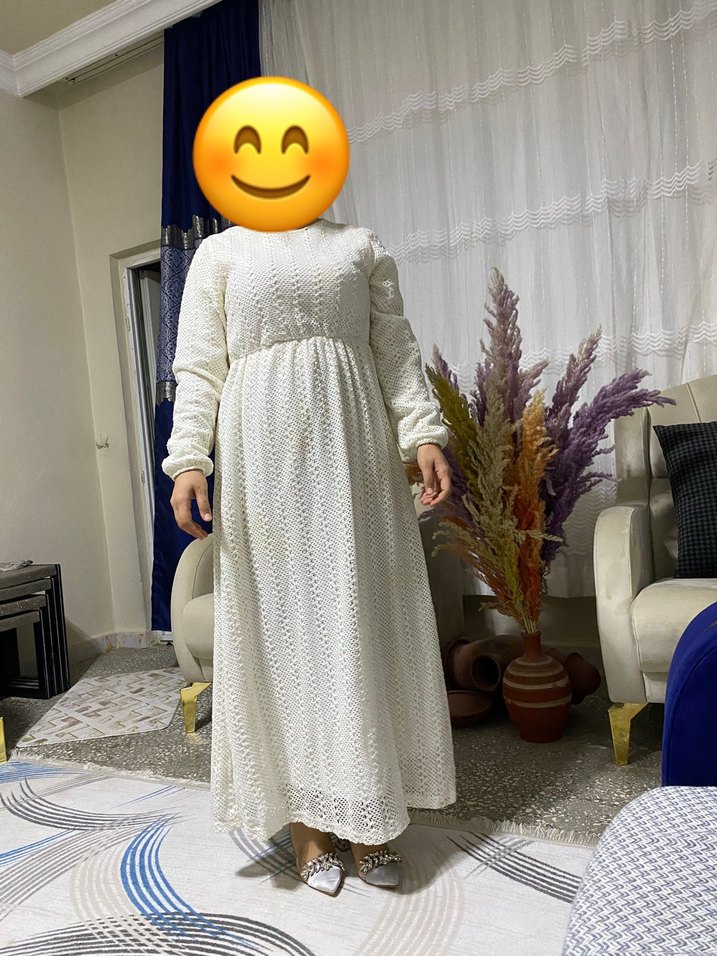 Uzun Kollu Beyaz Dantel İşlemeli Bohem Elbise - Görsel 2