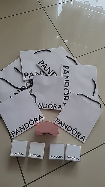Pandora çanta