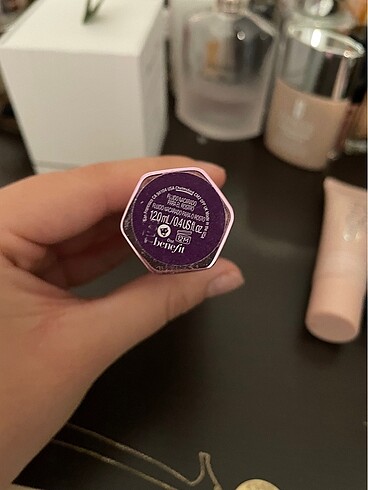  Beden Benefit highlighter base