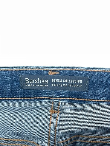 42 Beden çeşitli Renk Bershka Jean / Kot %70 İndirimli.