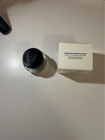 Bobbi Brown Makyaj Bazı