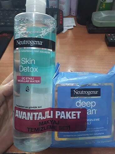 Neutrogena Yüz temizleme tonik