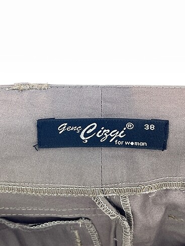 38 Beden çeşitli Renk PreLoved Kumaş Pantolon %70 İndirimli.