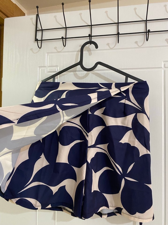 Lacivert Desenli Mini Şort Etek - Görsel 3