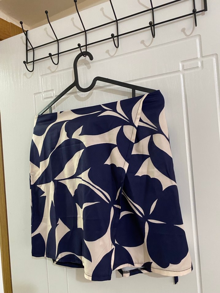 Lacivert Desenli Mini Şort Etek - Görsel 2