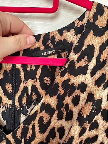 xl Beden Gusto Leopar Elbise