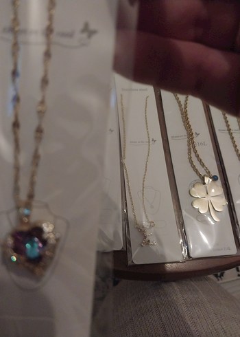 Kadın Altın Renk Zincir Detaylı El Zinciri - Görsel 3