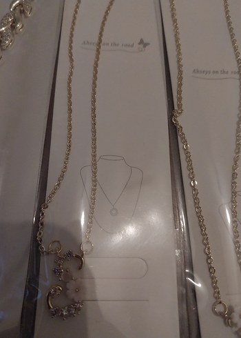 Kadın Altın Renk Zincir Detaylı El Zinciri - Görsel 4