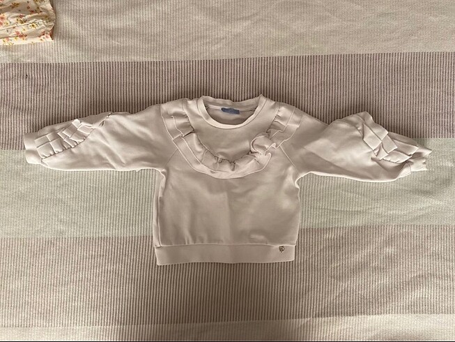 Fırfırlı Sweatshirt