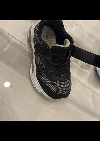 Siyah Gri Yılan Desenli Cırt Cırtlı Basketbol Ayakkabısı - Görsel 3