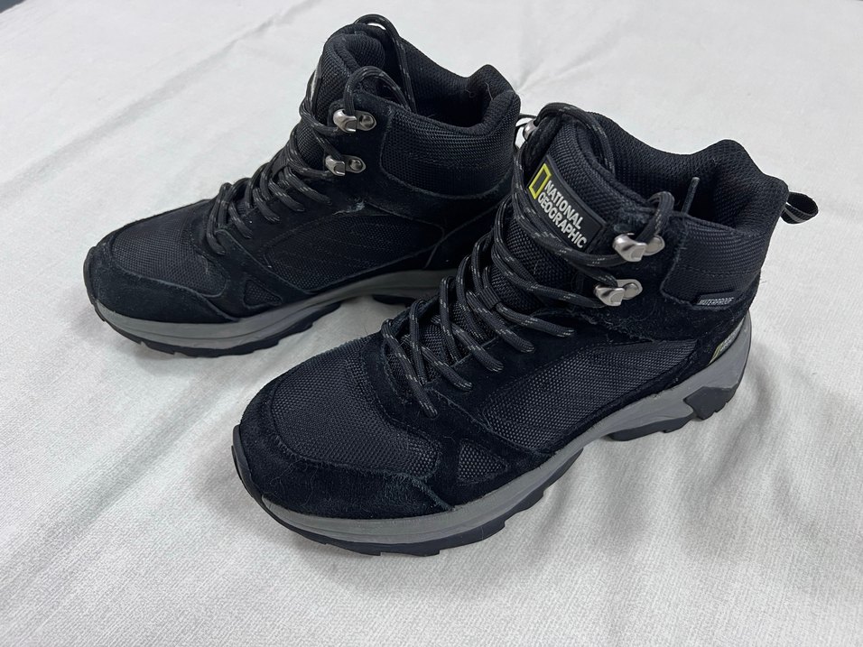 National Geographic Siyah Outdoor Bot - Görsel 2