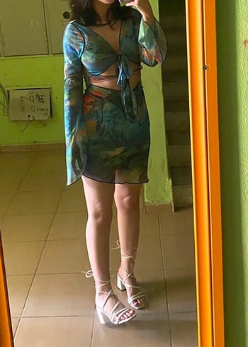 kelebek desenli Bağlamalı Mini Elbise - Görsel 2