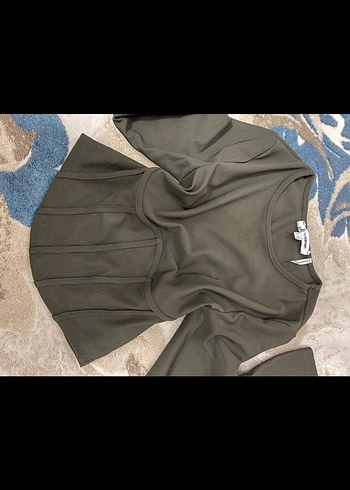 Kadın Uzun Kollu Dar Kesim Bluz - Görsel 3