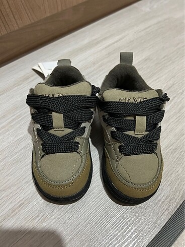 Zara spor ayakkabı