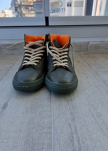 U.S polo(orjinal ) bağcıklı bayan ayakkabısı 37 numara - Görsel 2