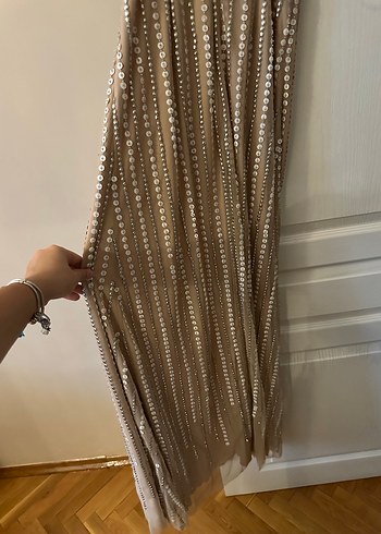 Boncuk İşlemeli Uzun Bej Abiye Elbise - Görsel 8