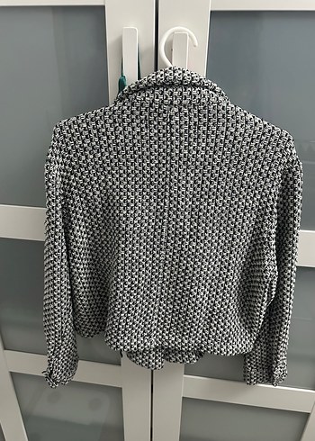 Siyah beyaz Mini Düğmeli Kadın Ceket - Görsel 3
