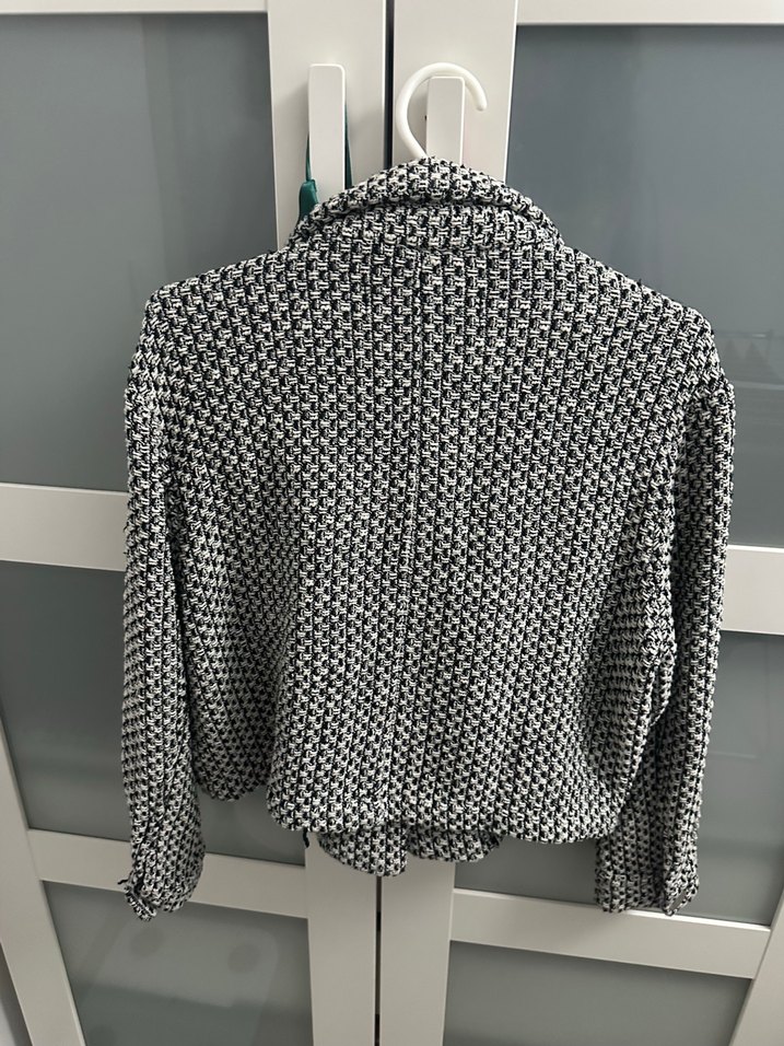 Siyah beyaz Mini Düğmeli Kadın Ceket - Görsel 3