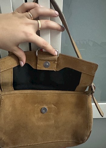 Kahverengi Süet Kadın Omuz Çantası - Görsel 2