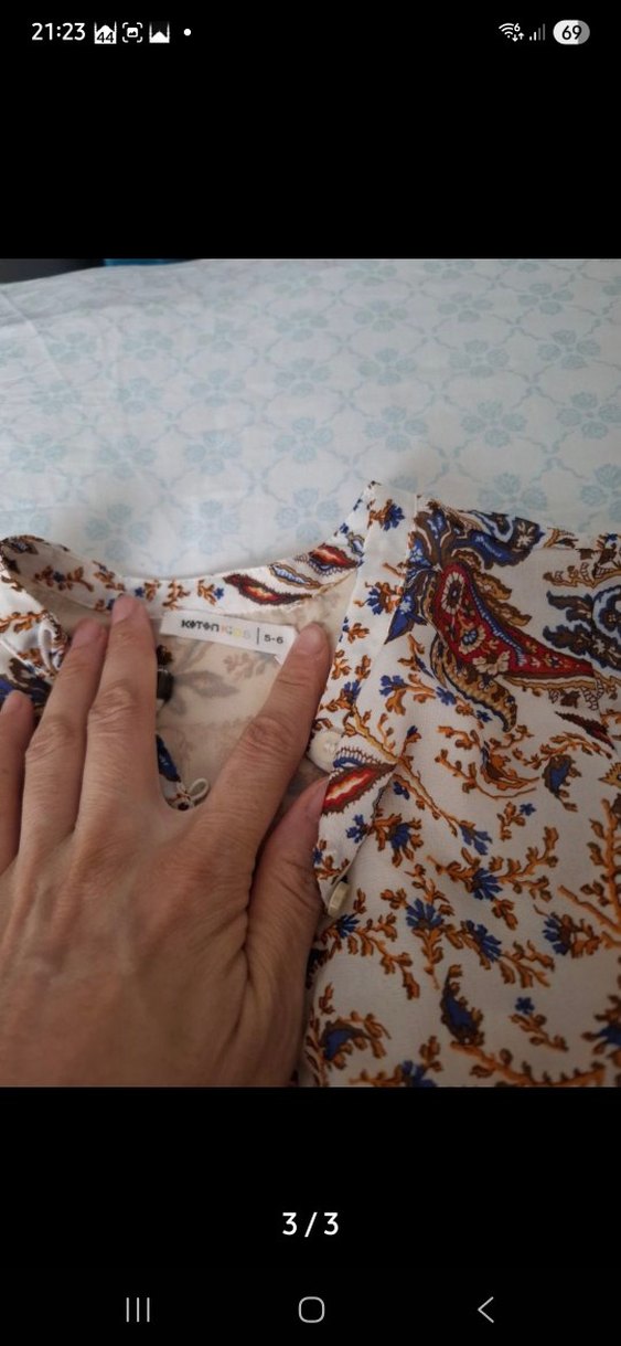 Bohem Uzun Kollu V Yaka Desenlikiz cocuk Elbise - Görsel 3