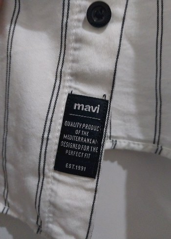 Düğmeli Beyaz Uzun Kollu Erkek Gömlek - Görsel 4