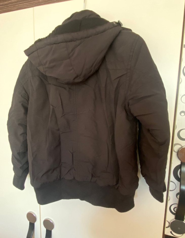 Erkek Çocuk Siyah Mont - Görsel 3