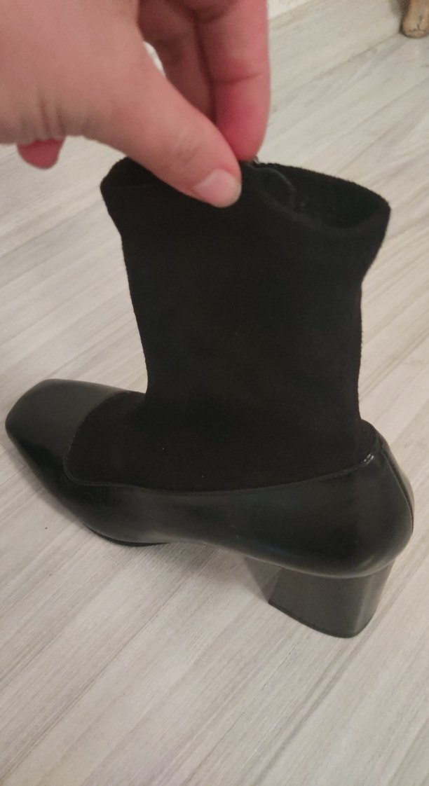 Siyah Tokalı İnce Topuklu Kadın Bot - Görsel 4