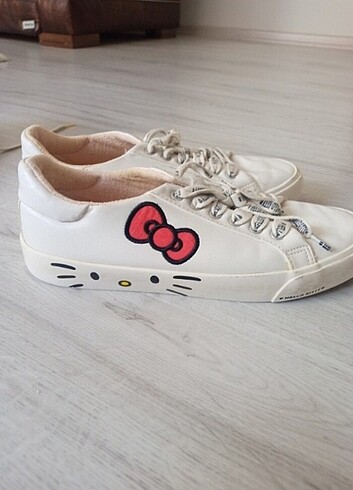 zara ve converse cocuk ayakkabi 