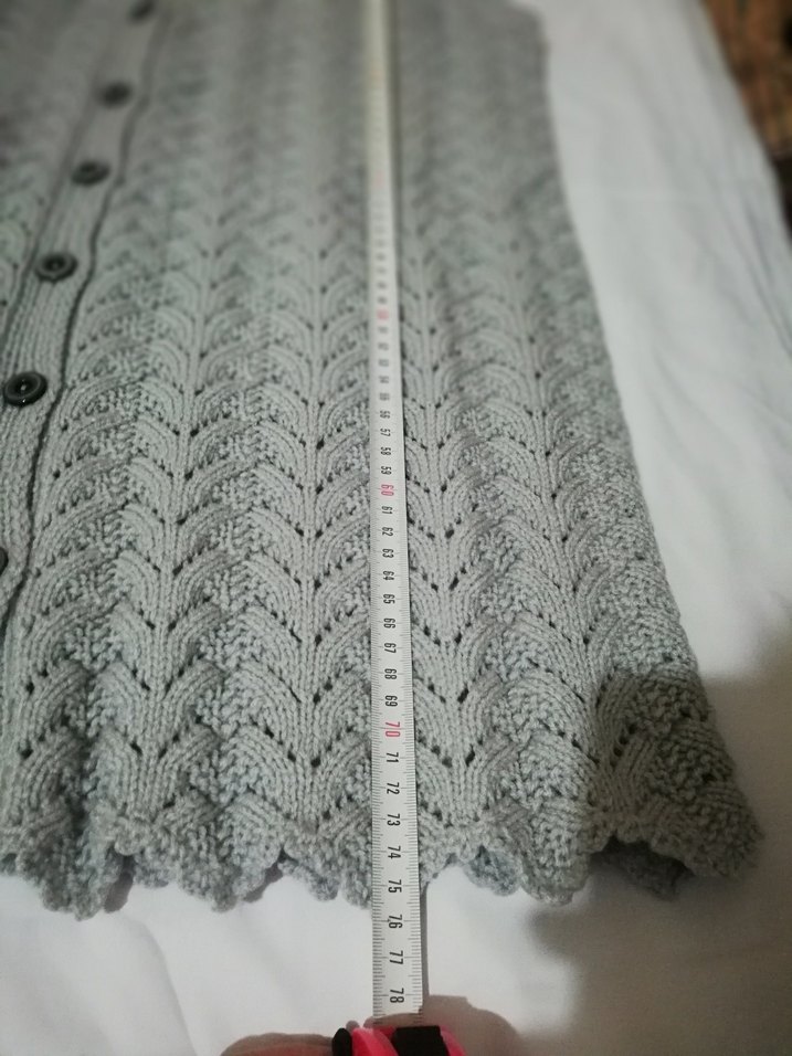 Gri V Yaka Örgü Kadın Yelek - Görsel 3