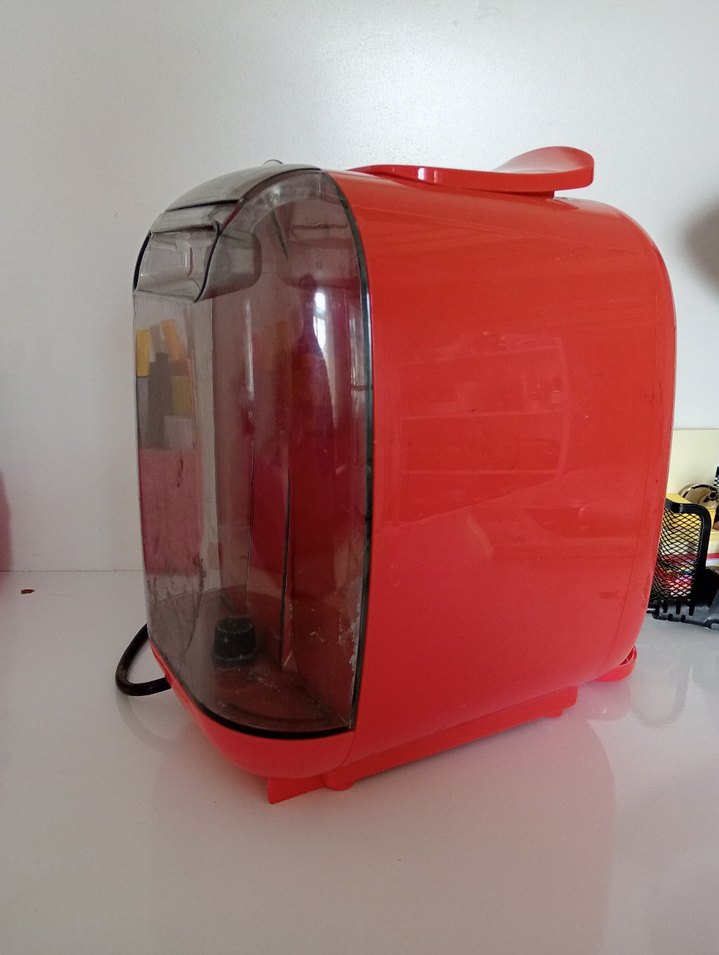 Renkli Kırmızı Cafissimo Kahve Makinesi - Görsel 3