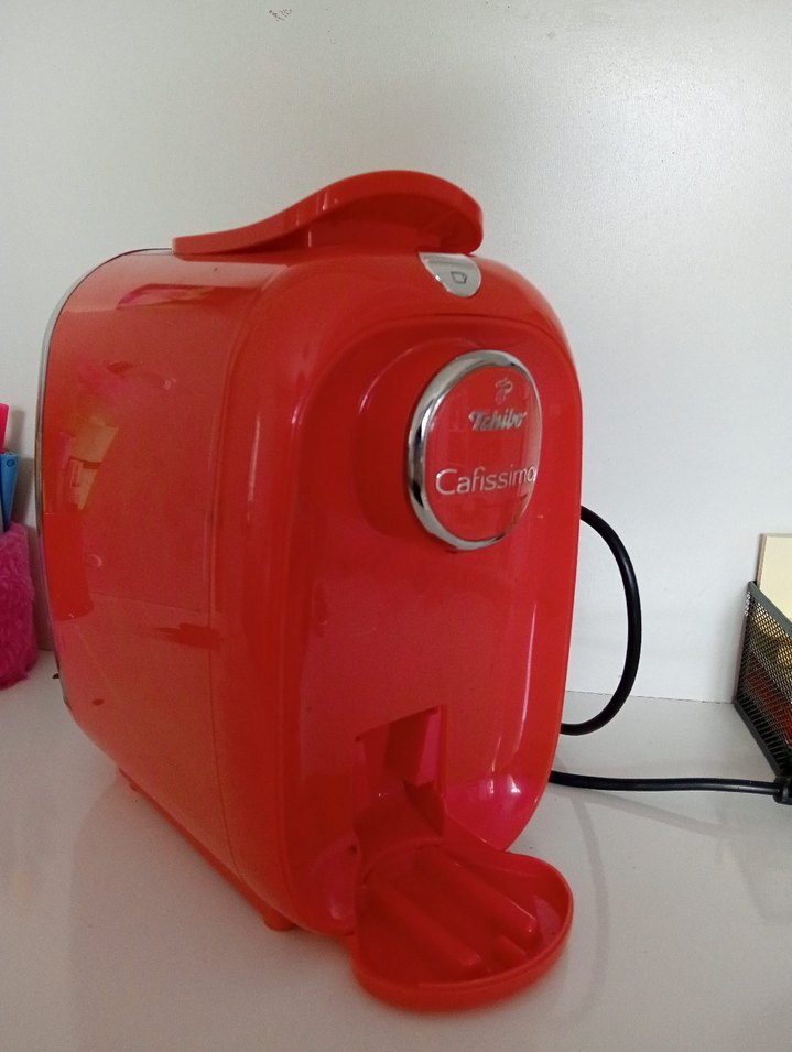 Renkli Kırmızı Cafissimo Kahve Makinesi - Görsel 5
