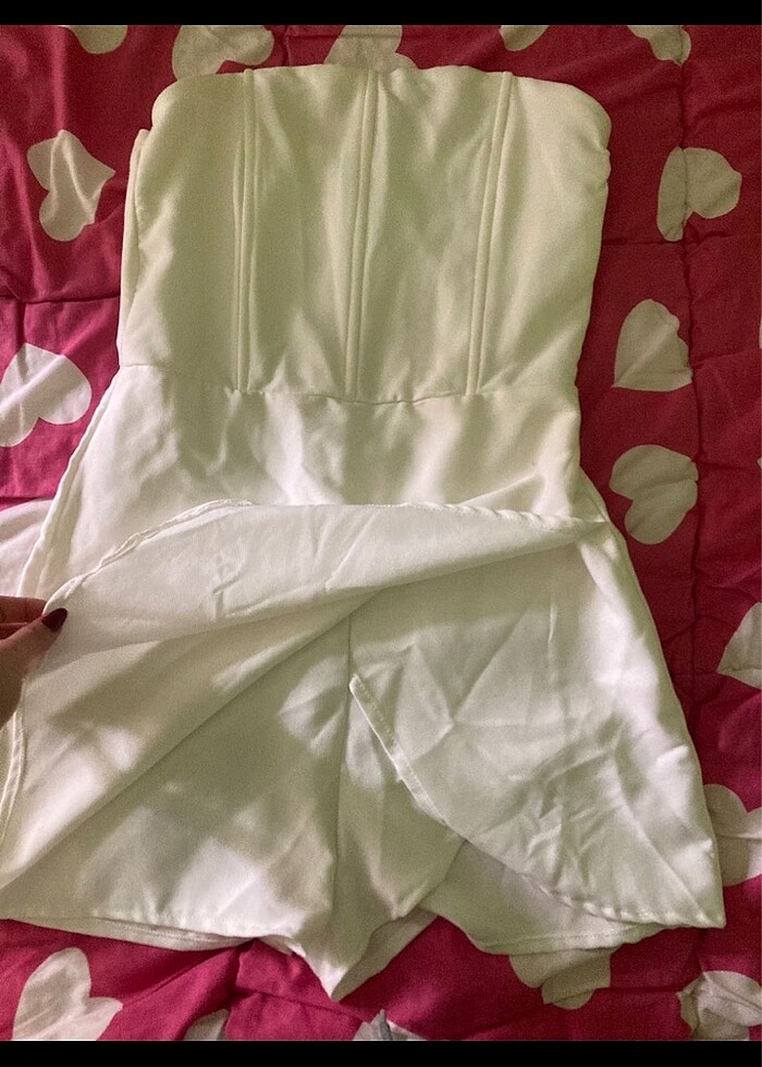 Şortlu korseli elbise - Görsel 2