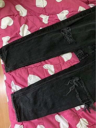 Bershka dizi yırtık mom jean - Görsel 2