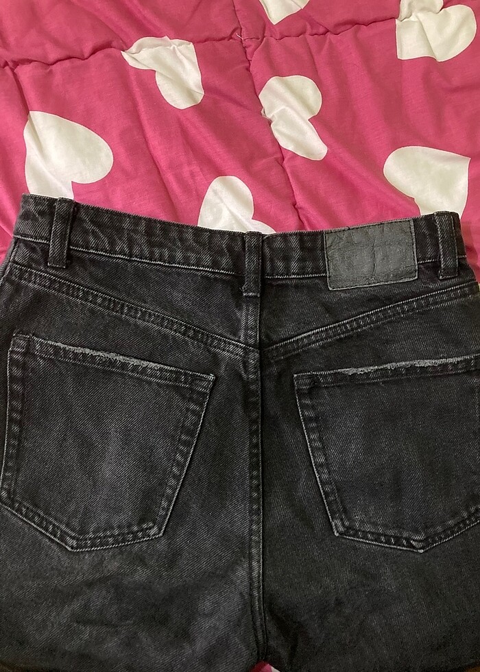 Bershka dizi yırtık mom jean - Görsel 3