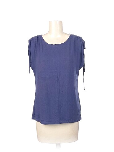 Stamina T-shirt %70 İndirimli.