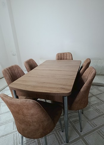 Beden yemek masası