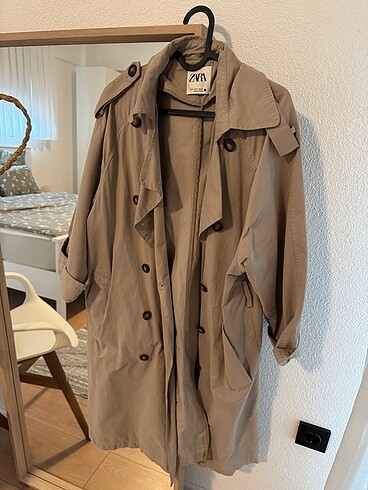 Zara trench