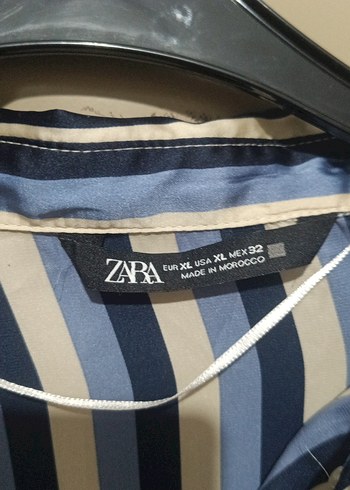 Mavi Çizgili Düğmeli Kadın Gömlek - Görsel 2