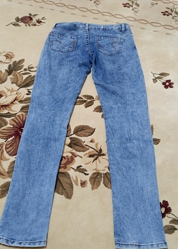 Düğmeli Açık Mavi Bağlama Desenli Kadın Jean - Görsel 3