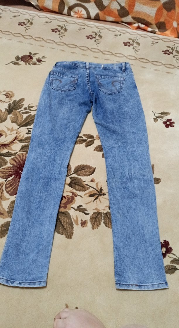 Düğmeli Açık Mavi Bağlama Desenli Kadın Jean - Görsel 3