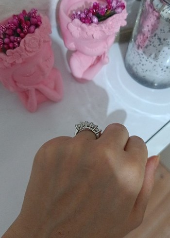 Şeffaf Beyaz Minimalist Düğün Yüzüğü - Görsel 2