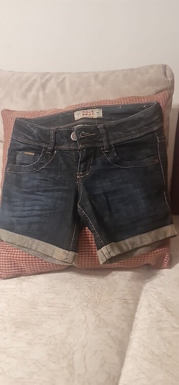 Pull and Bear Kot şort