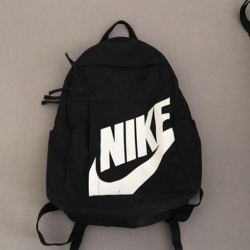 Nike sırt çantası