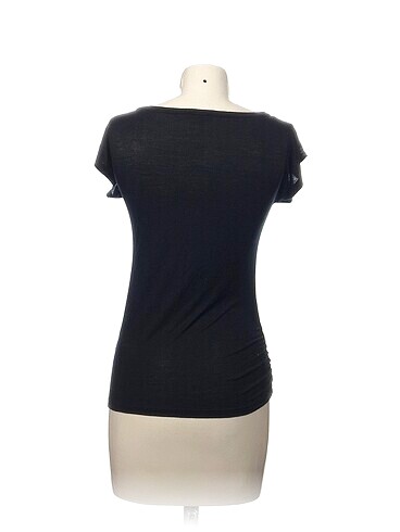 universal Beden Diğer T-shirt %70 İndirimli.