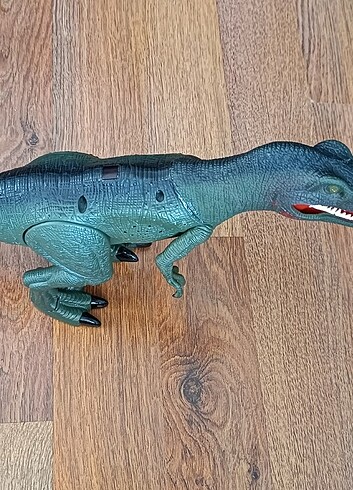 Beden Renk Hareketli sesli büyük dinozor