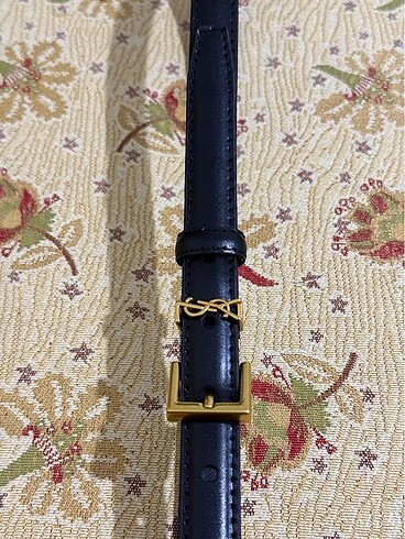  Beden YVES SAİNT LAURENT