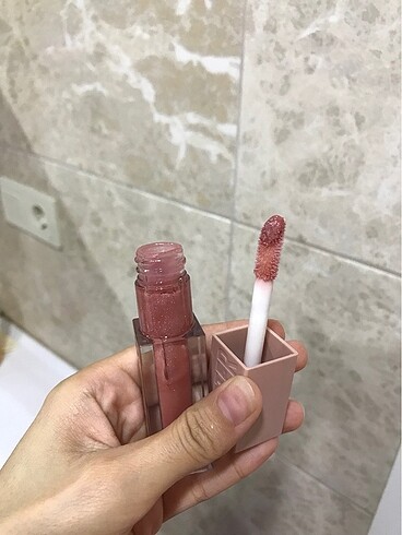  Beden pembe Renk Maybelline Gloss