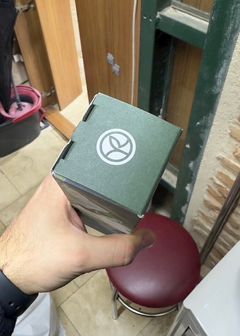 Yves Rocher Saç Dökülmesine Karşı Yoğunlaştırıcı Şampuan 195 ml - Görsel 3